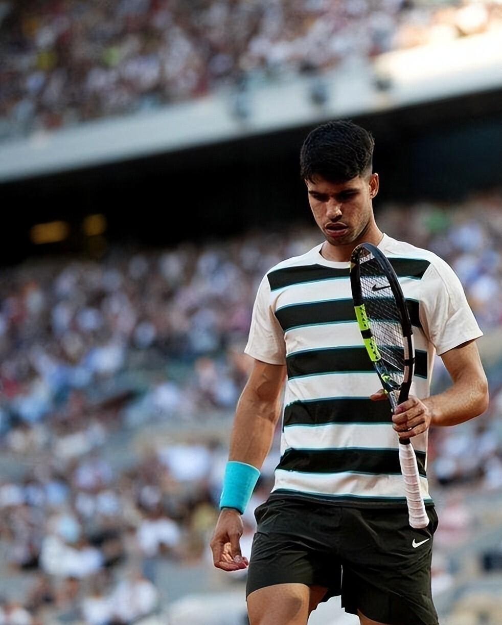 法网绝杀温网，阿尔卡拉斯刷新纪录的简单介绍