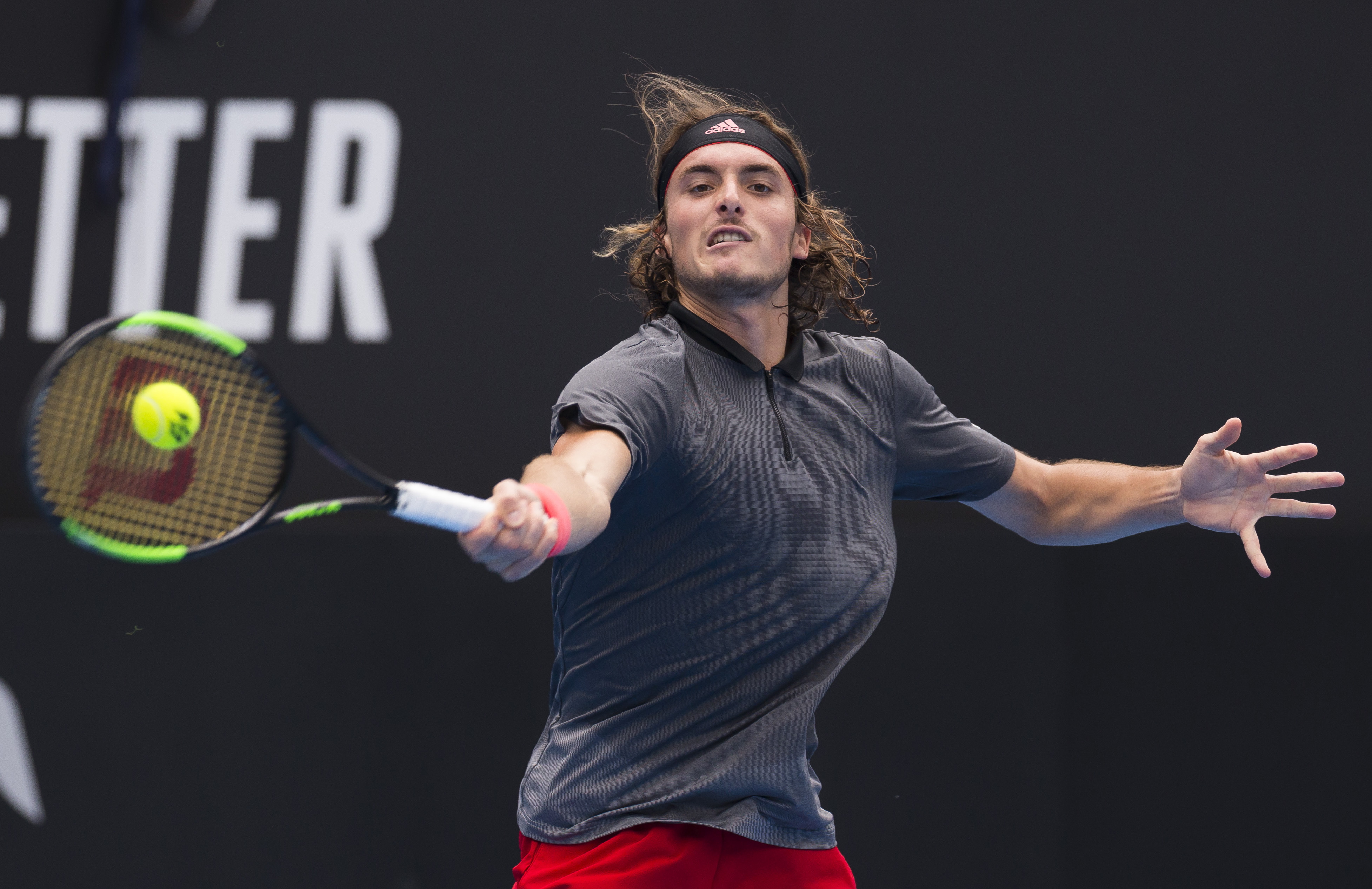 关于西班牙网球队逆转德国网球队,西西帕斯惊艳世界的信息 关于西班牙网球队逆转德国网球队,西西帕斯惊艳世界的信息