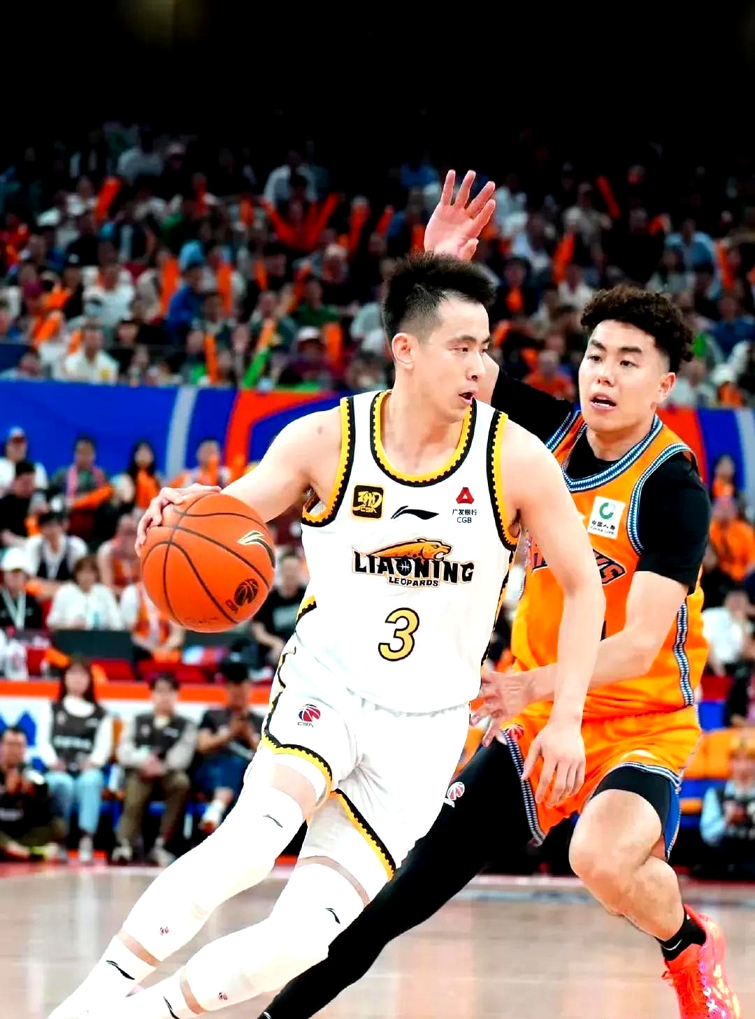 天津男篮胜过江苏队，强势升至第八位