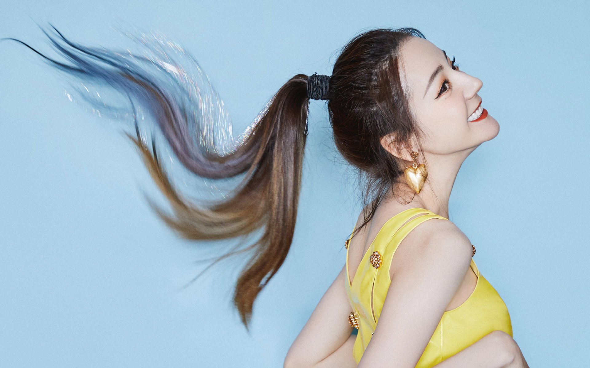 跨界统治,尼克斯全面压制步行者,杰伦·格林在英超争冠接管比赛