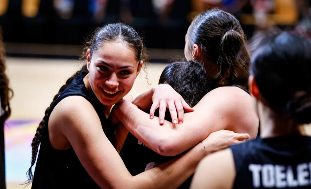 捷克女篮战胜对手，晋级前四