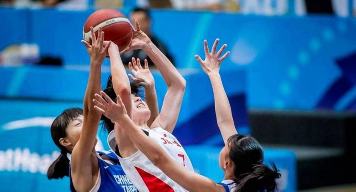 捷克女篮战胜对手，晋级前四