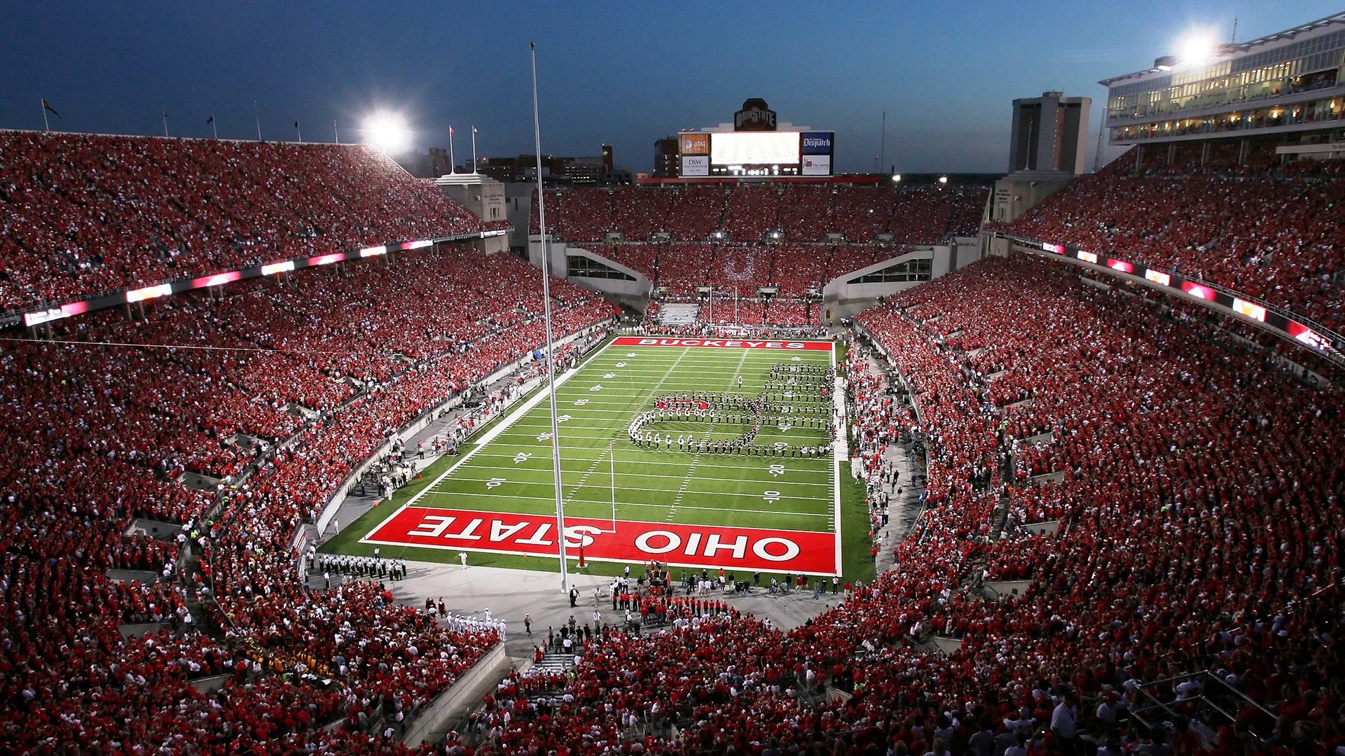 奥运周期关键战之夜,福克斯在焦点战中证明自己