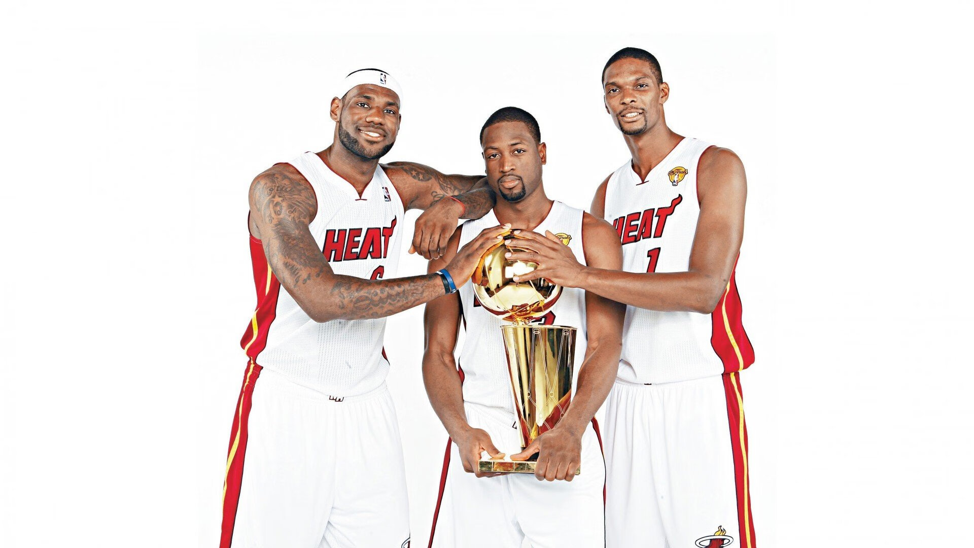 塞维利亚险胜贝蒂斯，奥纳纳关键战不手软